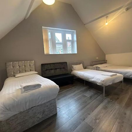 Large Room In Liverpool One! Εξωτερικό φωτογραφία